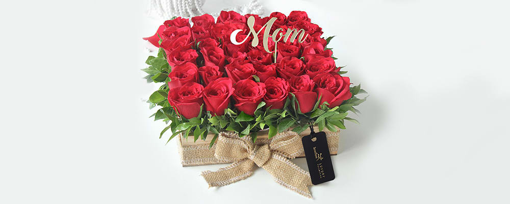 Red Roses in a Box for Mother